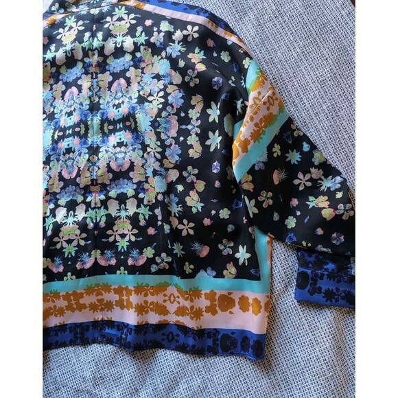 RACHEL ROY L Silky Kimono Blouse Blue & Gold Floral Button Up Collarless Top - Picture 11 of 12